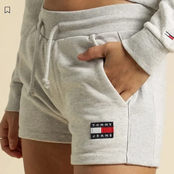 Tommy Hilfiger Women's Heather Gray Athletic Shorts - Picture 1 of 13